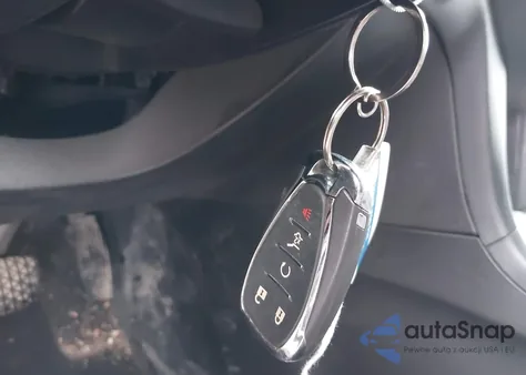 2020 Chevrolet Equinox Fwd Lt 2.0L Turbo z USA, uszkodzony, nr VIN 2GNAXLEX8L6101491